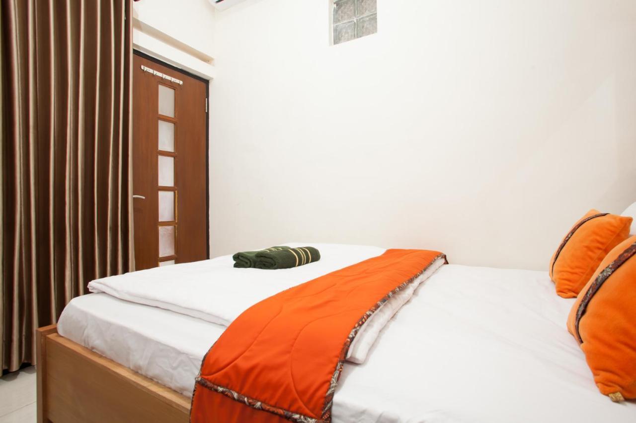 Reddoorz Syariah Near Singha Merjosari Park Malang Exterior foto